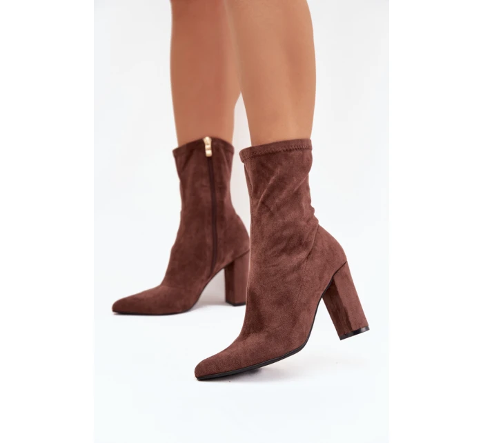 Topánky na podpätku model 217737 Krok vo veľkom štýle