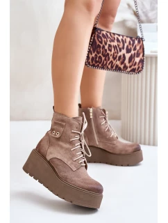 Topánky so širokou podrážkou model 201171 Vykročte štýlovo