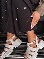 Dámske kožené sandále na platforme s vážkou Vinceza 79627 Beige