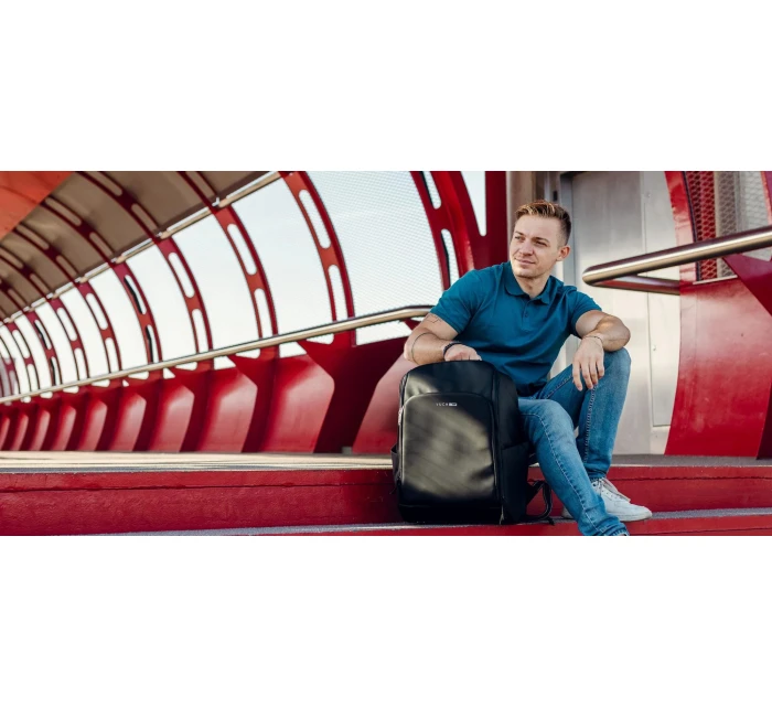 Mestský batoh VUCH Dain Black