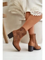 Členková obuv s čipkovaným zvrškom na podpätku, vyrobená z eko semišu, hnedá Nevishiia Členková obuv s čipkovaným zvrškom na podpätku, vyrobená z eko semišu, hnedá Nevishiia