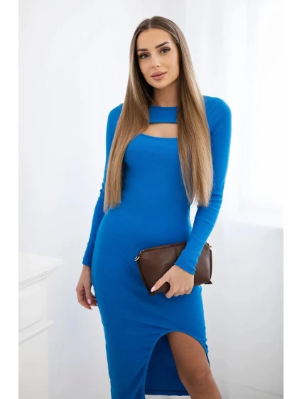 Dámske šaty s výstrihom v chrpovo modrej farbe Dámske šaty s výstrihom v chrpovo modrej farbe