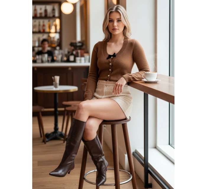 Dámsky krátky sveter s mašľou LAMURE hnedý FashionStreet MY2472