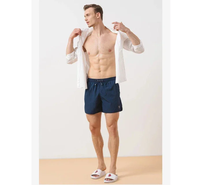 Pánské plavky tm. modré model 20256280 - Emporio Armani Pánské plavky tm. modré model 20256280 - Emporio Armani