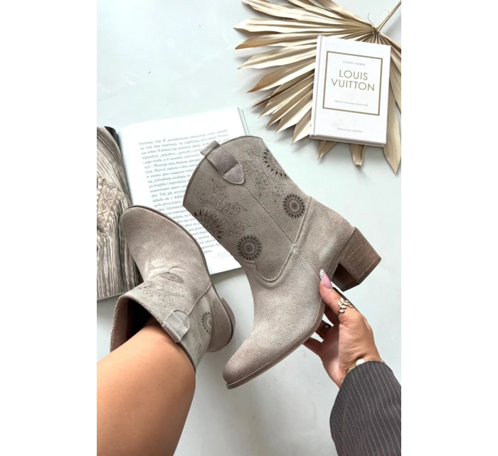 Zamszowe Skórzane Botki Damskie Ażurowe Na Obcasie Zazoo 3844 Cappuccino