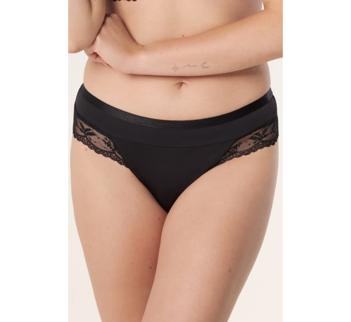 Petra brazilians black