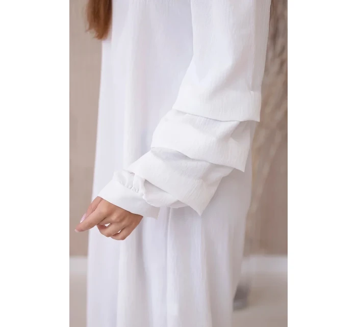 Španělské šaty s ozdobnými rukávy ecru Španělské šaty s ozdobnými rukávy ecru