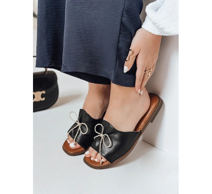 Dámské žabky s mašlí black Dstreet model 21984627 - FashionStreet