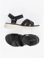 Praktické čierne sandále na platforme pre ženy Praktické čierne sandále na platforme pre ženy