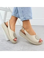 Dámské sandály na platformě se zirkony béžové model 22134919 - FILIPPO