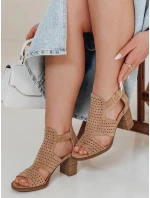 Dámské sandály na jehlovém podpatku beige Dstreet model 21984950 - FashionStreet Dámské sandály na jehlovém podpatku beige Dstreet model 21984950 - FashionStreet