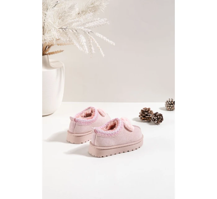 Dětské sněhule s výšivkou a mašlí Růžové model 21762666 - Boto Dětské sněhule s výšivkou a mašlí Růžové model 21762666 - Boto