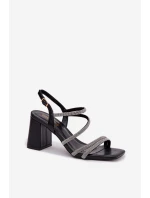 Černé dámské sandály na podpatku s pásky a model 22027990 - Boto