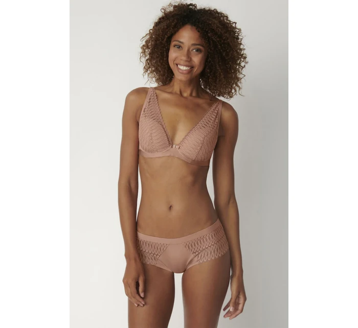 Aura Spotlight WP model 18469827 - Triumph