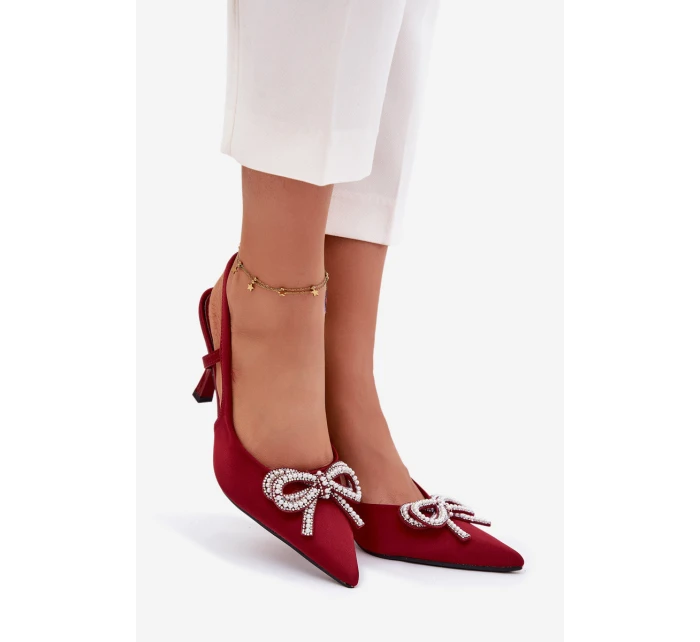 Červené dámské lodičky s mašlí a patou model 21786997 - Boto Červené dámské lodičky s mašlí a patou model 21786997 - Boto