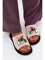 Kožené semišové dámské pantofle s ozdobou na platformě Vinceza 66942 béžové