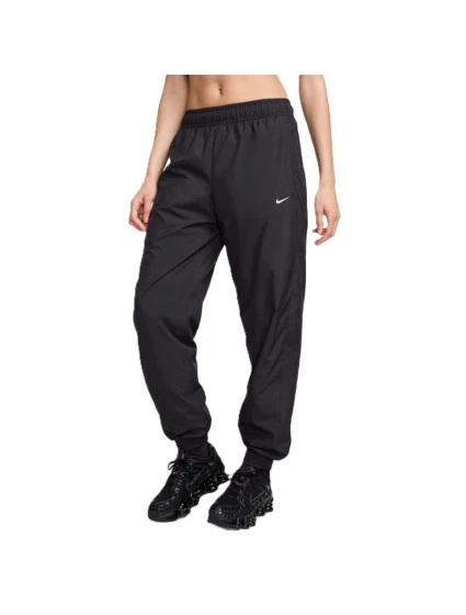 Dámske nohavice Nike Sportswear Classic Wovens FV7660-010 Dámske nohavice Nike Sportswear Classic Wovens FV7660-010