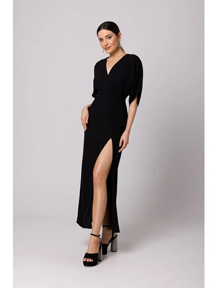 model 18429036 Maxi šaty černé - Makover