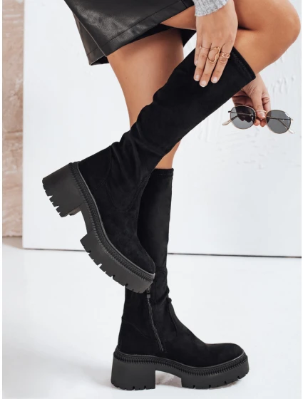 Dámské semišové kozačky s podrážkou černé Dstreet model 21993486 - FashionStreet