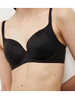 BODY MAKE-UP SOFT TOUCH - Hladká podprsenka s vypchávkami a kosticami Triumph