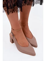 Dámské sandály s na podpatku Taupe model 22221087 - Zazoo Dámské sandály s na podpatku Taupe model 22221087 - Zazoo