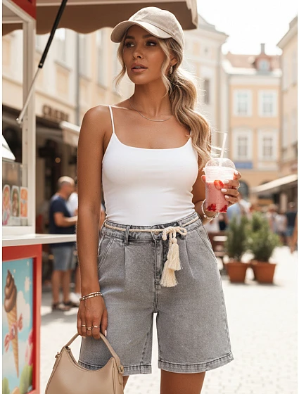 Dámske šedé džínsové šortky FashionStreet SY0510