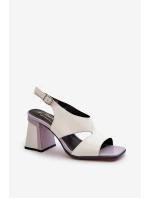 Dámské sandály na podpatku bílé D&A model 21655809 - S.Barski Dámské sandály na podpatku bílé D&A model 21655809 - S.Barski