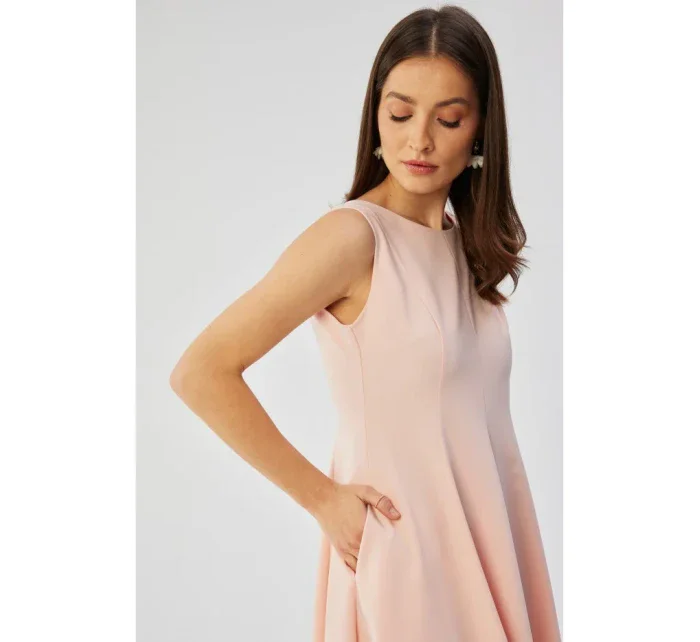 S358 Priliehavé šaty bez rukávov - púdrové