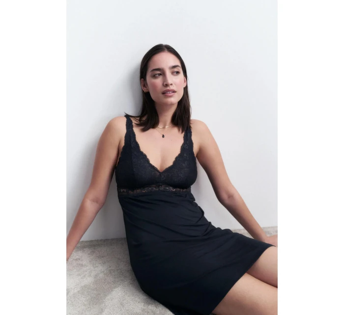 Nadčasová zmyselnosť NDK 01 - BLACK - TRIUMPH BLACK - TRIUMPH