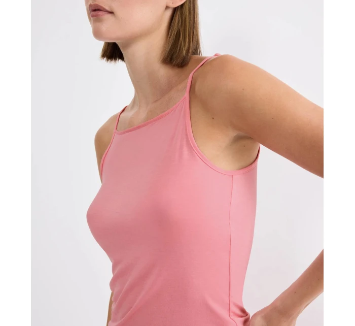 Beauty Layers Spaghetti Top X - RED - TRIUMPH RED - TRIUMPH Beauty Layers Spaghetti Top X - RED - TRIUMPH RED - TRIUMPH