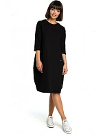 B083 Oversized šaty s predným vreckom - čierne