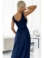 Tmavě modré dlouhé dámské šaty s výstřihem a v pase model 18790298 - numoco