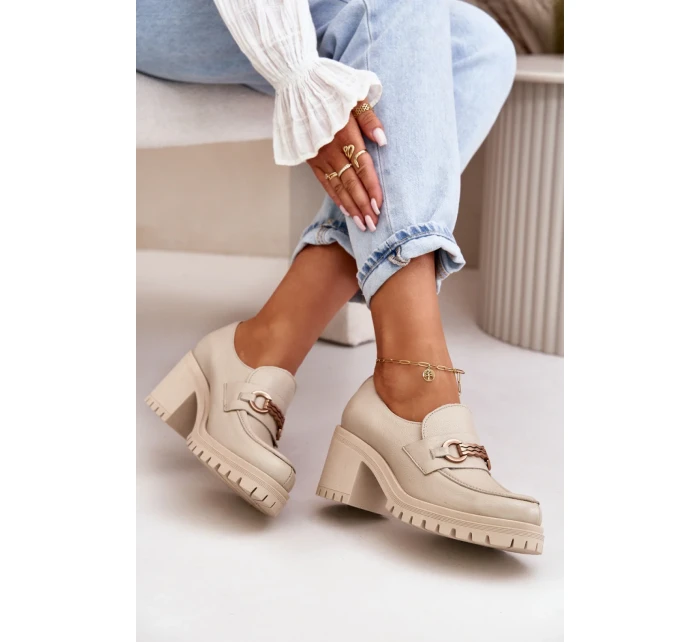 Poltopánky model 199811 Krok vo veľkom štýle Poltopánky model 199811 Krok vo veľkom štýle