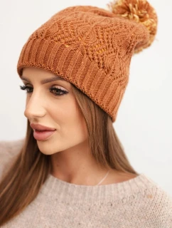 Dámska zimná čiapka s vlnou z ozdobného úpletu s bambulou K467 hnedá