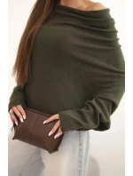 Dámsky asymetrický netopierí sveter z viskózy v khaki farbe