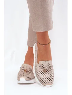 Poloboty model 211119 Krok vo veľkom štýle