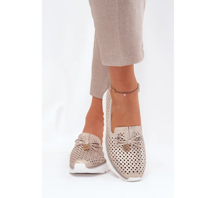 Poloboty model 211119 Krok vo veľkom štýle