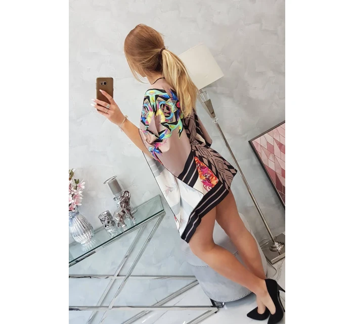 model 18748165 šaty vázané v pase cappuccino - K-Fashion model 18748165 šaty vázané v pase cappuccino - K-Fashion