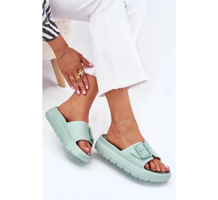 Dámske penové papuče s platformou a prackou - zelené