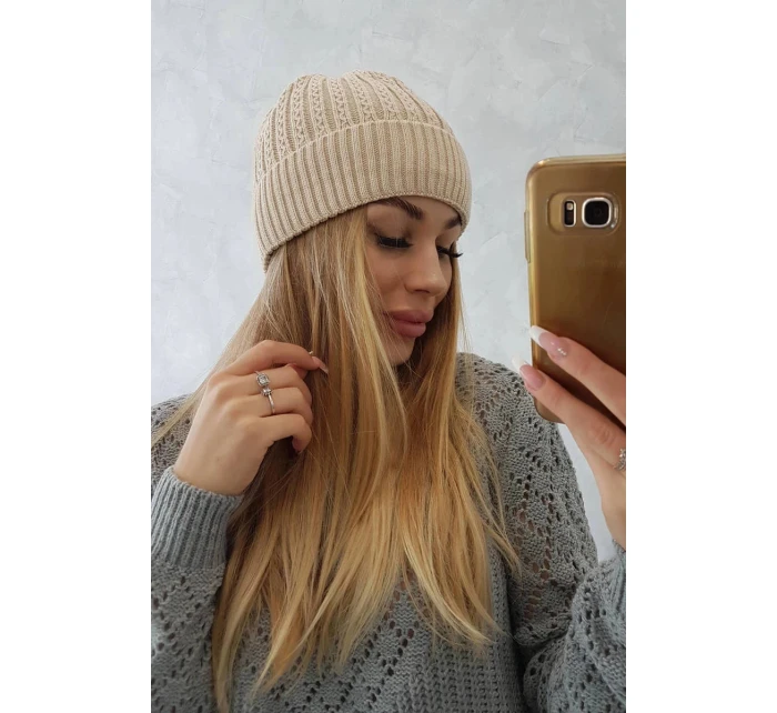 Tenká čepice Veronica model 21870986 béžová Tenká čepice Veronica model 21870986 béžová