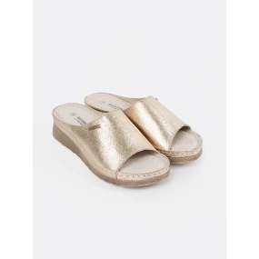 Exkluzívní  nazouváky dámské zlaté platforma