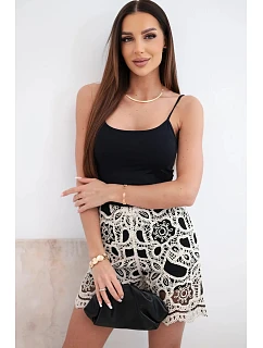 Dámske čipkované šortky s podšívkou čierne
