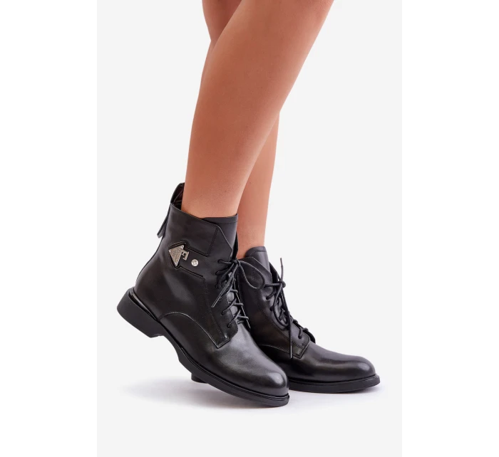 Kožené Boty Na Ploché Podešvi S Dekorací  Černé model 21678227 - Maciejka