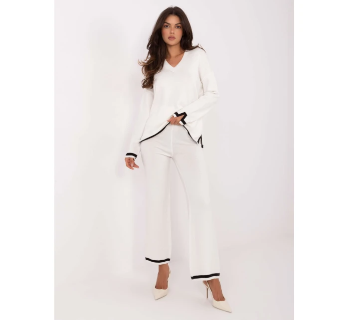 IT sada KMPL 99062.66 ecru