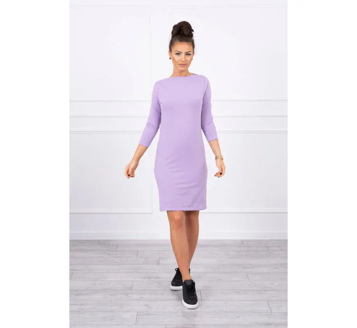 Klasické fialové šaty