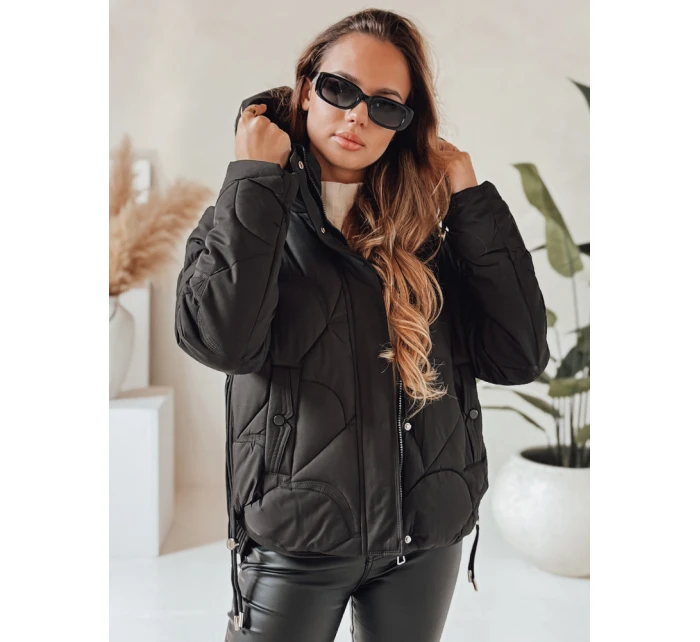 Dámska zimná bunda LOVEWARM krátka prešívaná s kapucňou čierna FashionStreet TY5039 Dámska zimná bunda LOVEWARM krátka prešívaná s kapucňou čierna FashionStreet TY5039