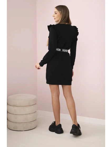 Dámské šaty s volánky a páskem černý