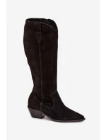 Topánky na podpätku model 220210 Krok vo veľkom štýle