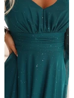 Dlouhé lehké třpytivé šaty s výstřihem a rukávy zelené model 21802212 - numoco basic Dlouhé lehké třpytivé šaty s výstřihem a rukávy zelené model 21802212 - numoco basic