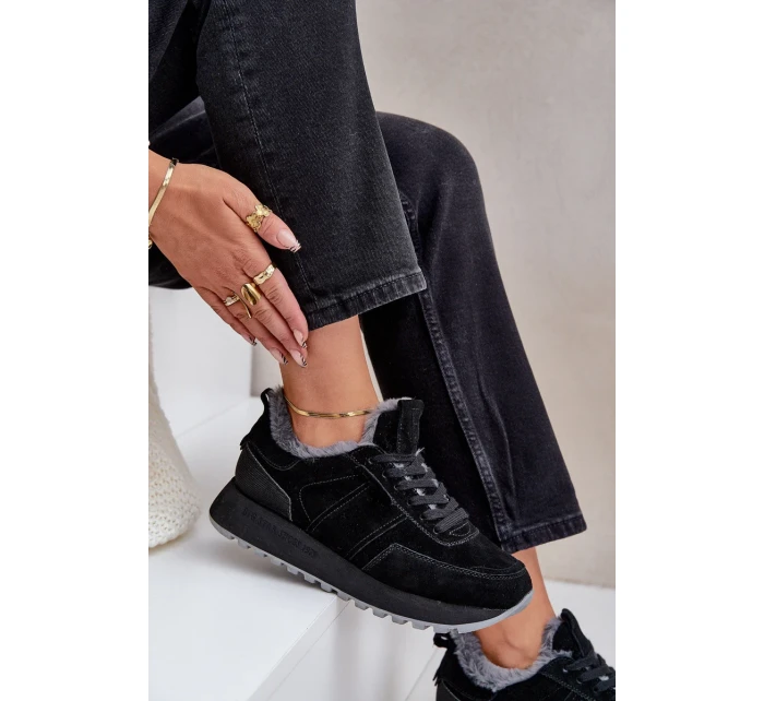 Semišové dámske tenisky s kožušinou a lesklým prvkom Big Star OO274580 Hi-Poly System black Semišové dámske tenisky s kožušinou a lesklým prvkom Big Star OO274580 Hi-Poly System black